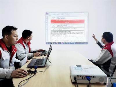 阿克蘇天宇雷沃汽車銷售有限責(zé)任公司 卓越銷售與專業(yè)技術(shù)的完美融合